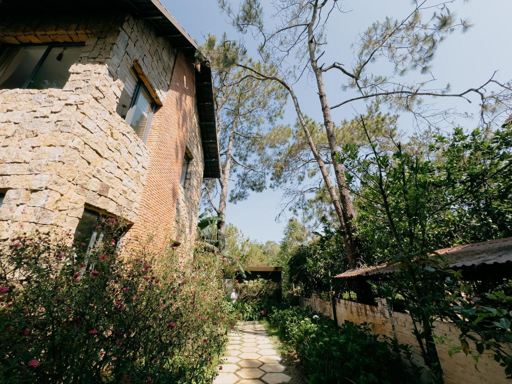 Camelia Coffee & Homestay Kon Von Kla 외부 사진